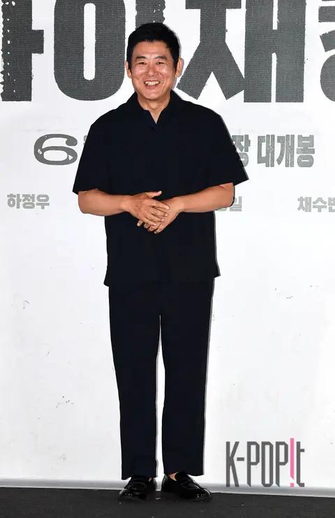 Sung Dong-il — Hijacking Press Screening