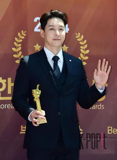 Shim Hyung-tak — Best Brand Awards