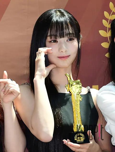 UNIS Jin Hyun-ju — Best Brand Awards