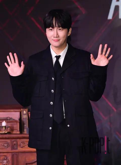 Lee Yong-jin — Mystery Investigation Unit Production Briefing