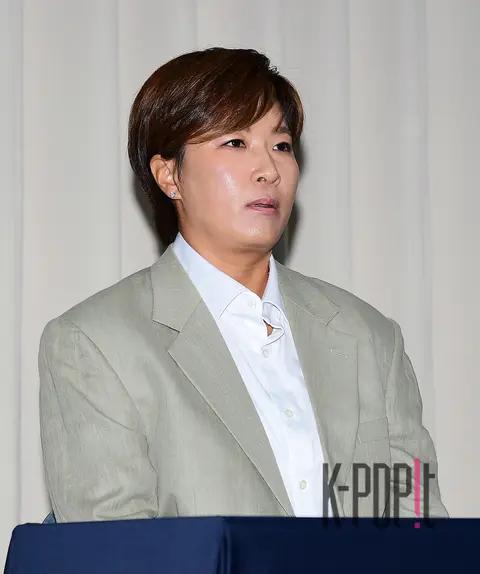 Park Se-ri — Press Conference