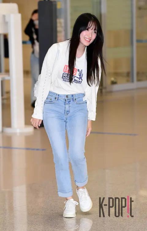 Kim Hae-yoon — Airport