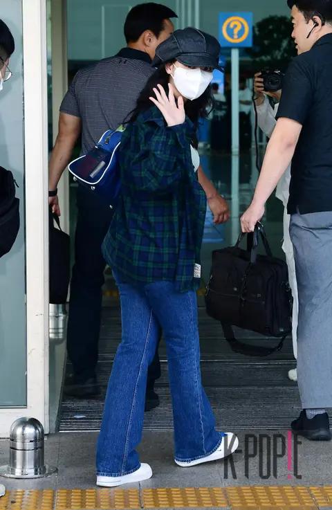 Kim You-jung — Airport