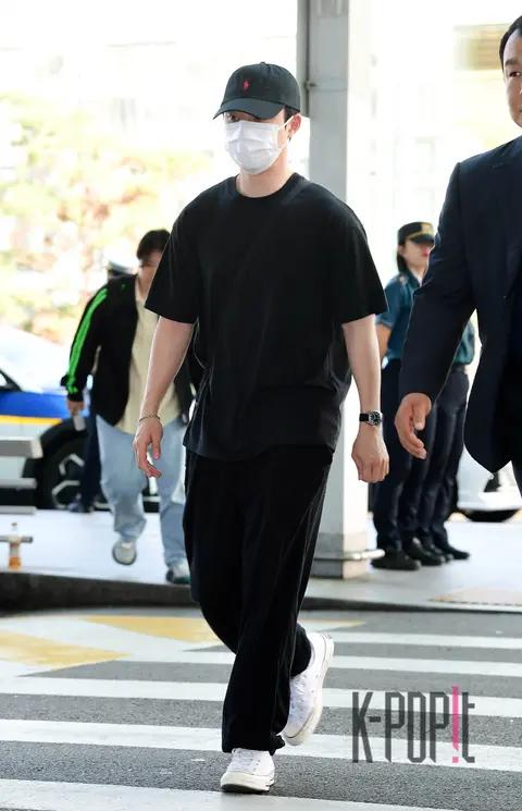 D.O. — Airport