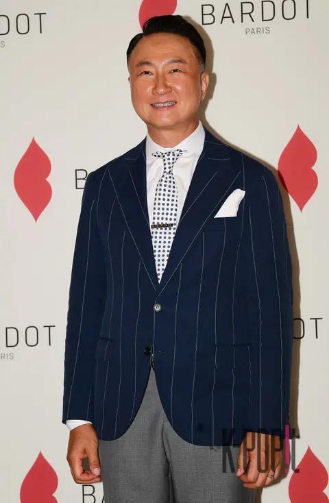 Ju Young-hoon — Launch
