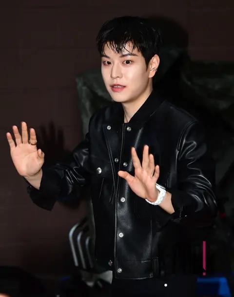 Seungmin (Stray Kids) — Launch