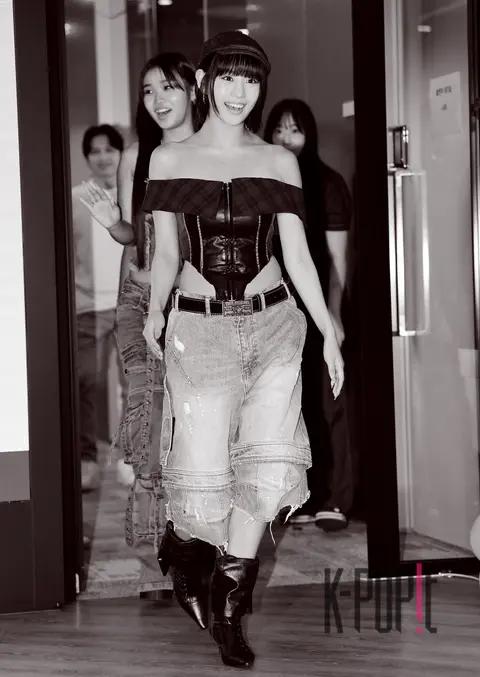 Natty (KISS OF LIFE) — Stage Greeting