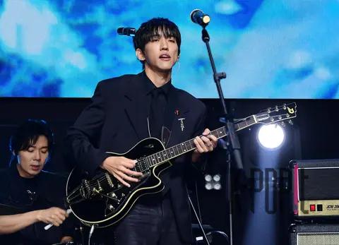 Lee Seung-yoon — Showcase