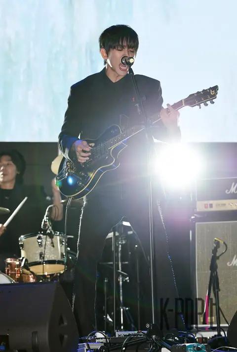 Lee Seung-yoon — Showcase