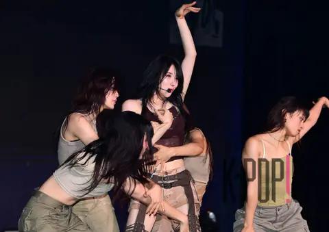 Lee Chae-yeon — Showcase