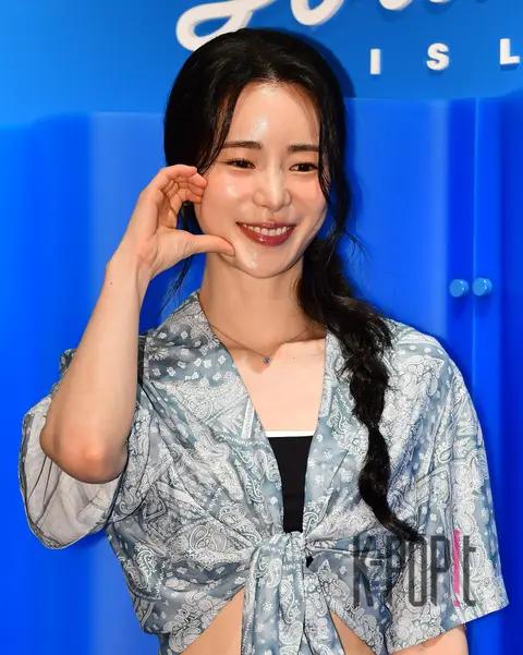 Im Ji-yeon — Launch