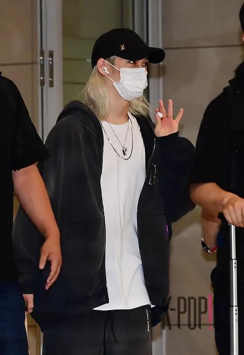 Felix (Stray Kids) — Airport