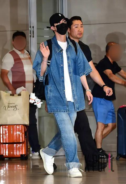 Jin (BTS) — Airport
