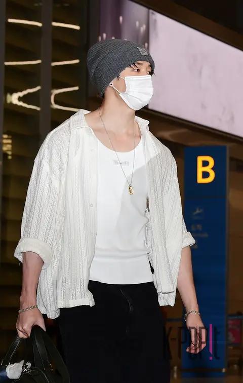 Bang Chan (Stray Kids) — Airport