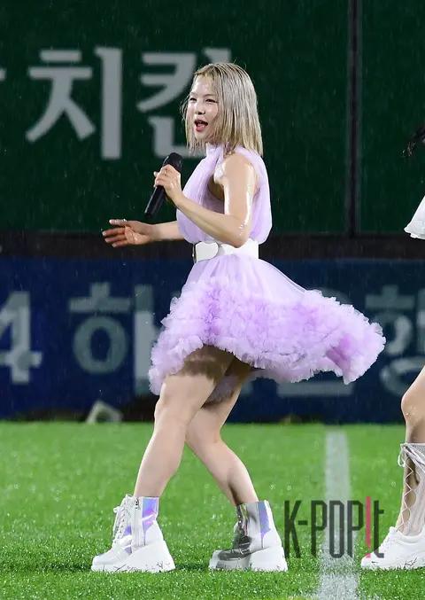 Yoo Soo-hyun — Celebration Performance