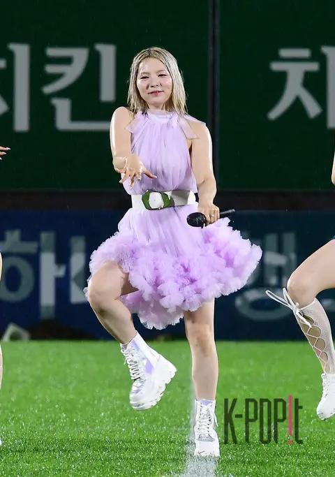 Yoo Soo-hyun — Celebration Performance