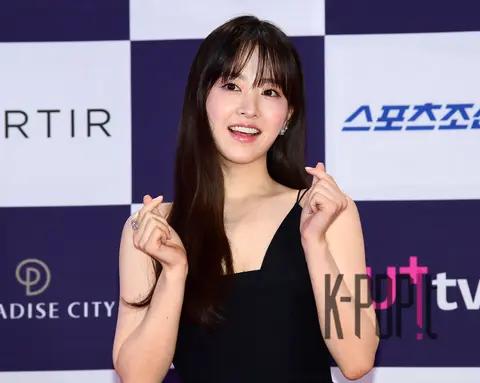 Park Bo-young — Chungryeo Series Awards Red Carpet