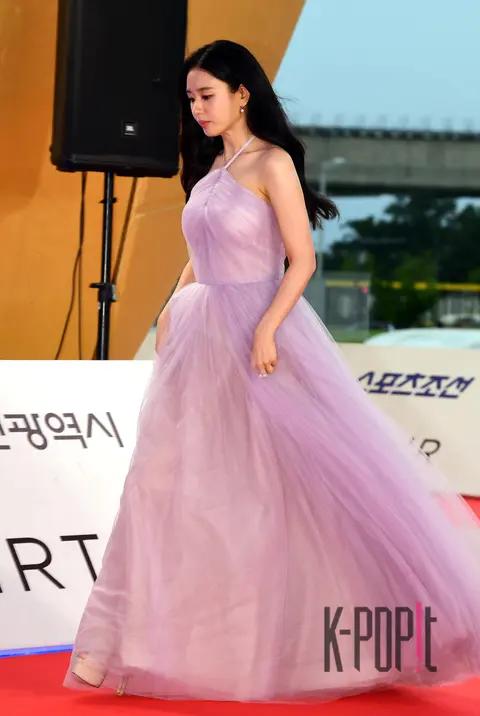 An Eun-jin — Chungryeo Series Awards Red Carpet