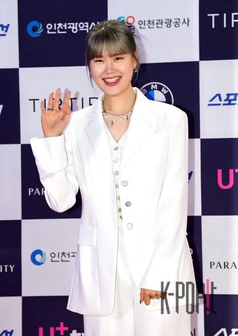 Eom Ji-yoon — Chungryeo Series Awards Red Carpet