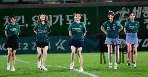 BUSTERS — Celebration Performance