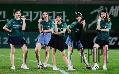 BUSTERS — Celebration Performance