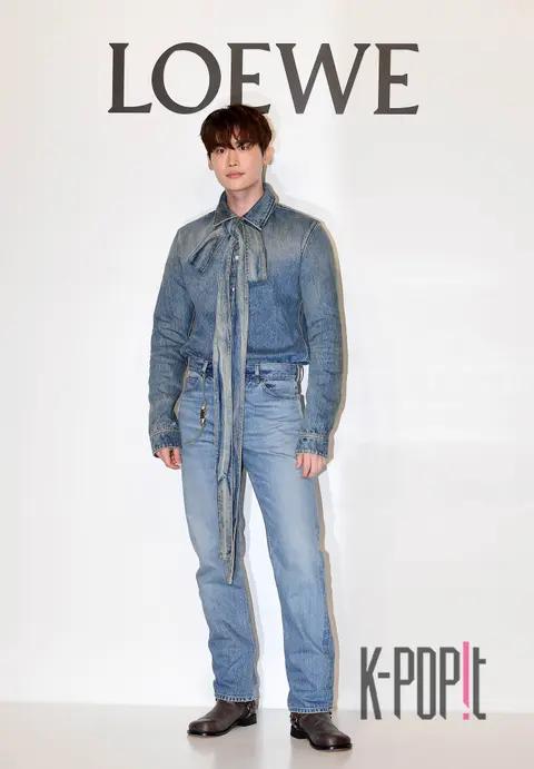 Lee Jong-suk — Launch