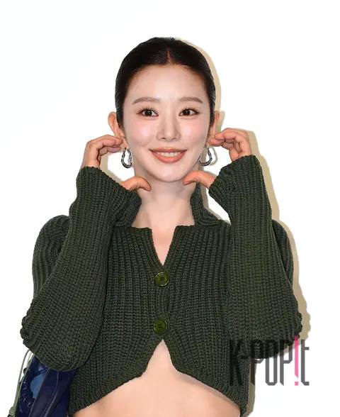 Lee Joo-bin — Launch