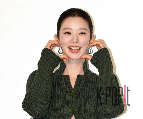 Lee Joo-bin — Launch