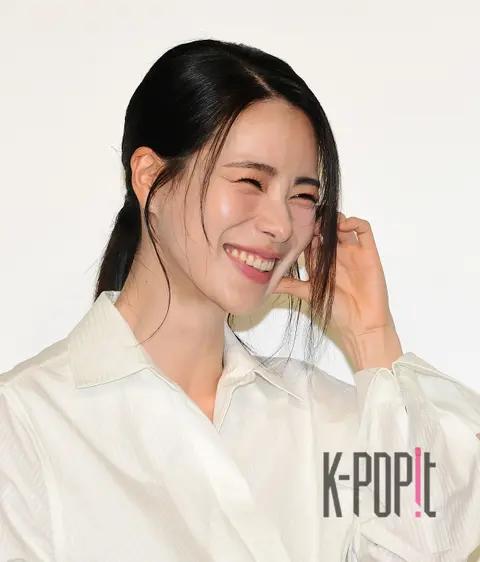 Im Ji-yeon — Launch