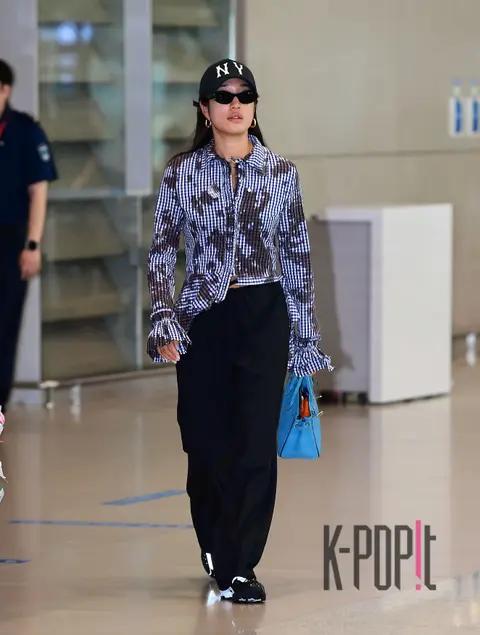 Peggy Gu — Airport