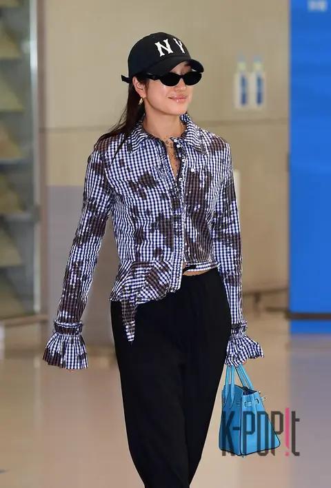Peggy Gu — Airport