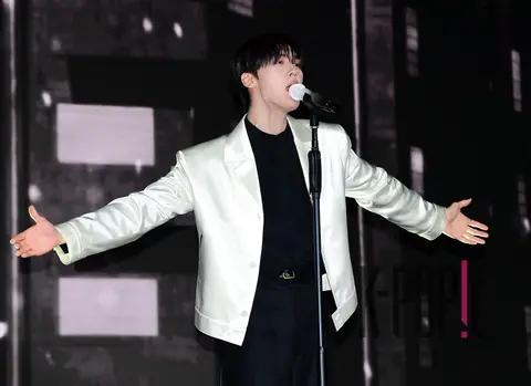 Yoon San-ha — Showcase
