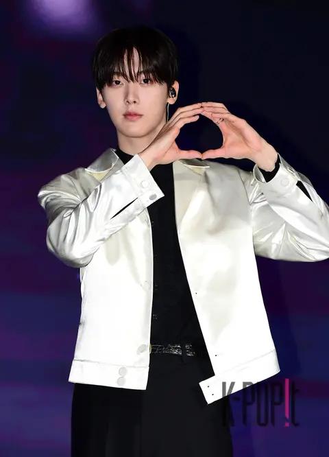 Yoon San-ha — Showcase