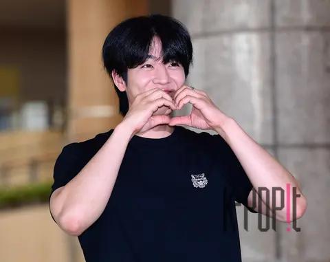 Chae Jong-hyeop — Airport