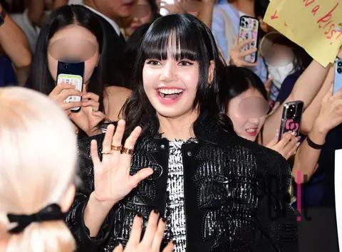 LISA (BLACKPINK) — BLACKPINK Pink Carpet