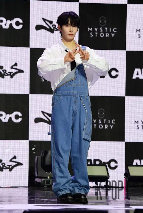 Arc Jiwoo — Showcase