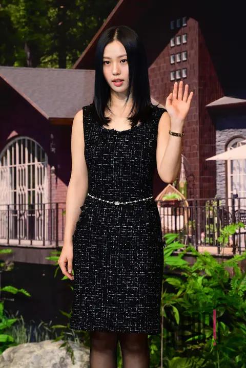 Ko Min-si — In a Forest with No One Production Briefing