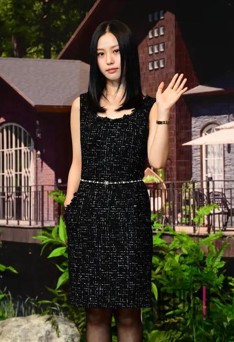 Ko Min-si — In a Forest with No One Production Briefing