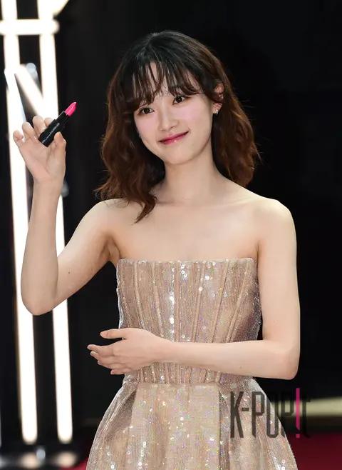 Lee Yu-mi — Launch