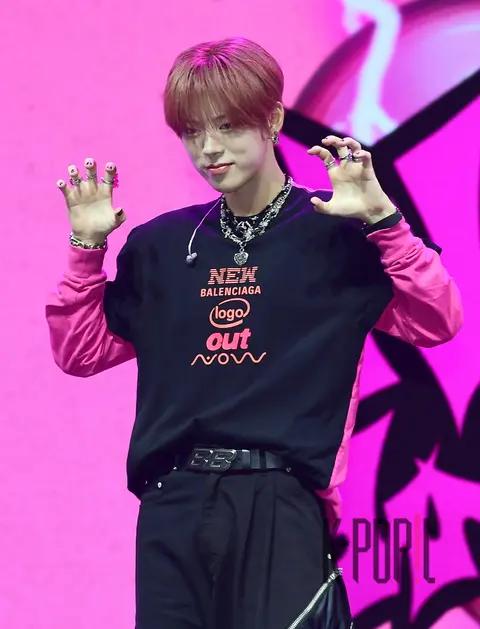Jinhyuk (Now And Days) — Showcase
