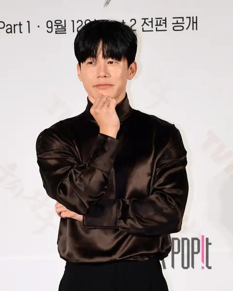 Kim Moo-yeol — Queen of U Production Briefing