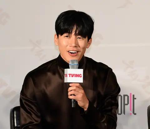 Kim Moo-yeol — Queen of U Production Briefing
