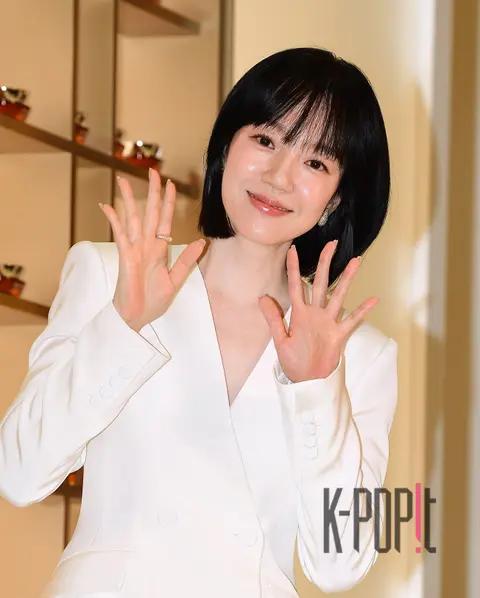 Lim Soo-jung — Launch