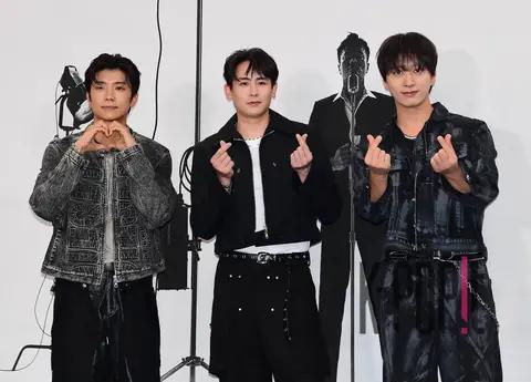 Wooyoung (2PM), Nichkhun, Chan-sung — JYP Ddanddara