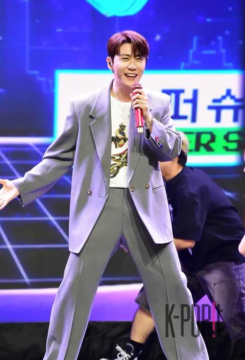 Young Tak — Showcase