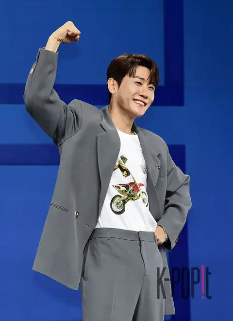 Young Tak — Showcase