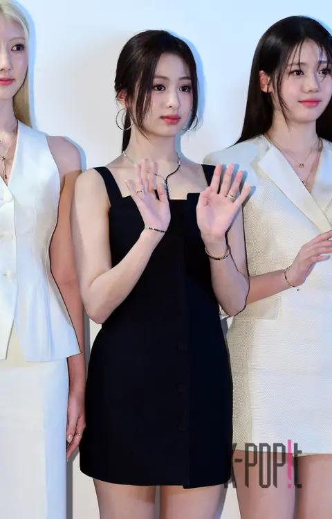 Ahyeon (BABYMONSTER) — Launch