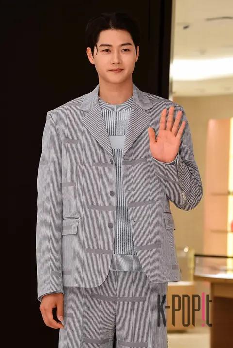 Oh Sang-wook — Launch