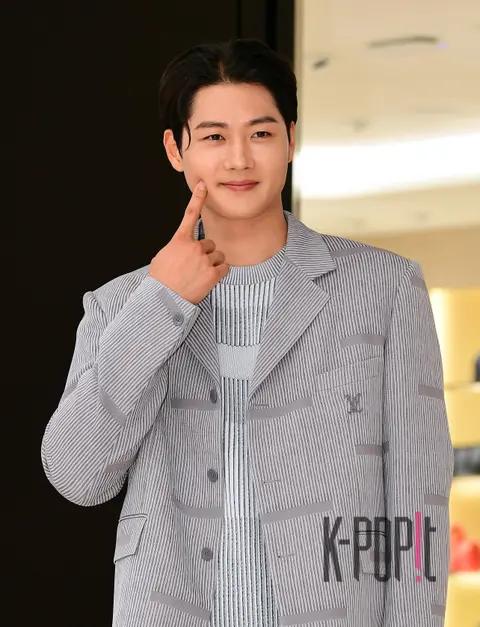 Oh Sang-wook — Launch