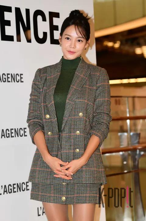 Ahn Hyun-mo — Launch